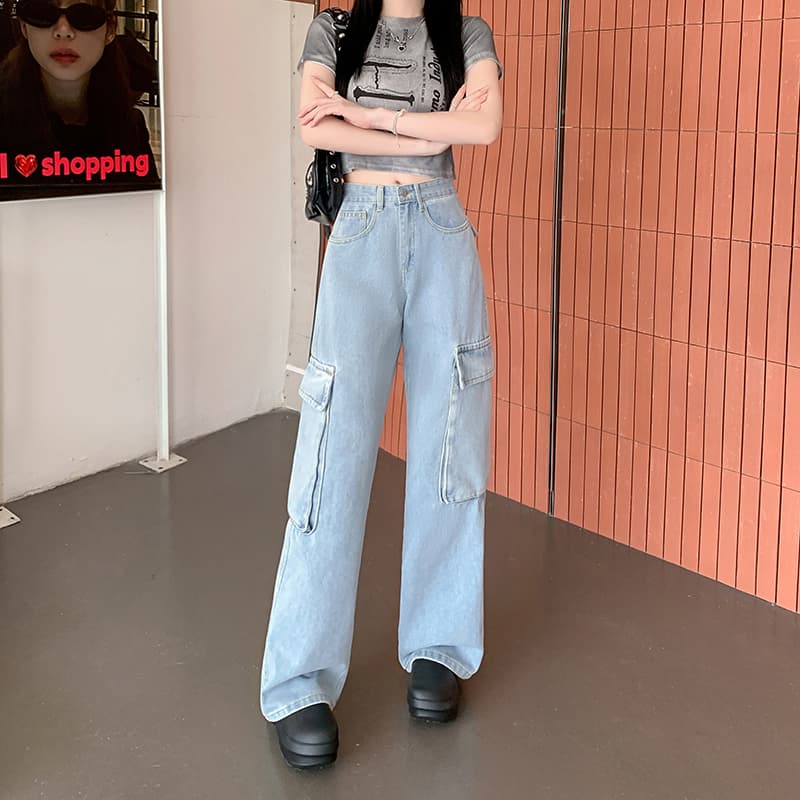 ギャルファッション ジーンズ ゆったりカーゴポケット付き美脚ジーンズ