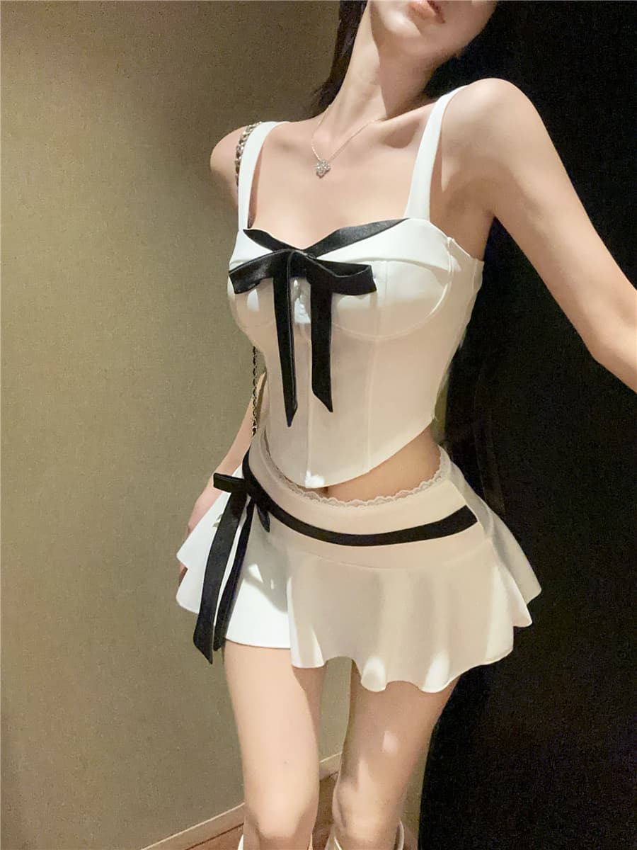 ギャルファッション セットアップ リボン付きキャミソールミニスカートセット