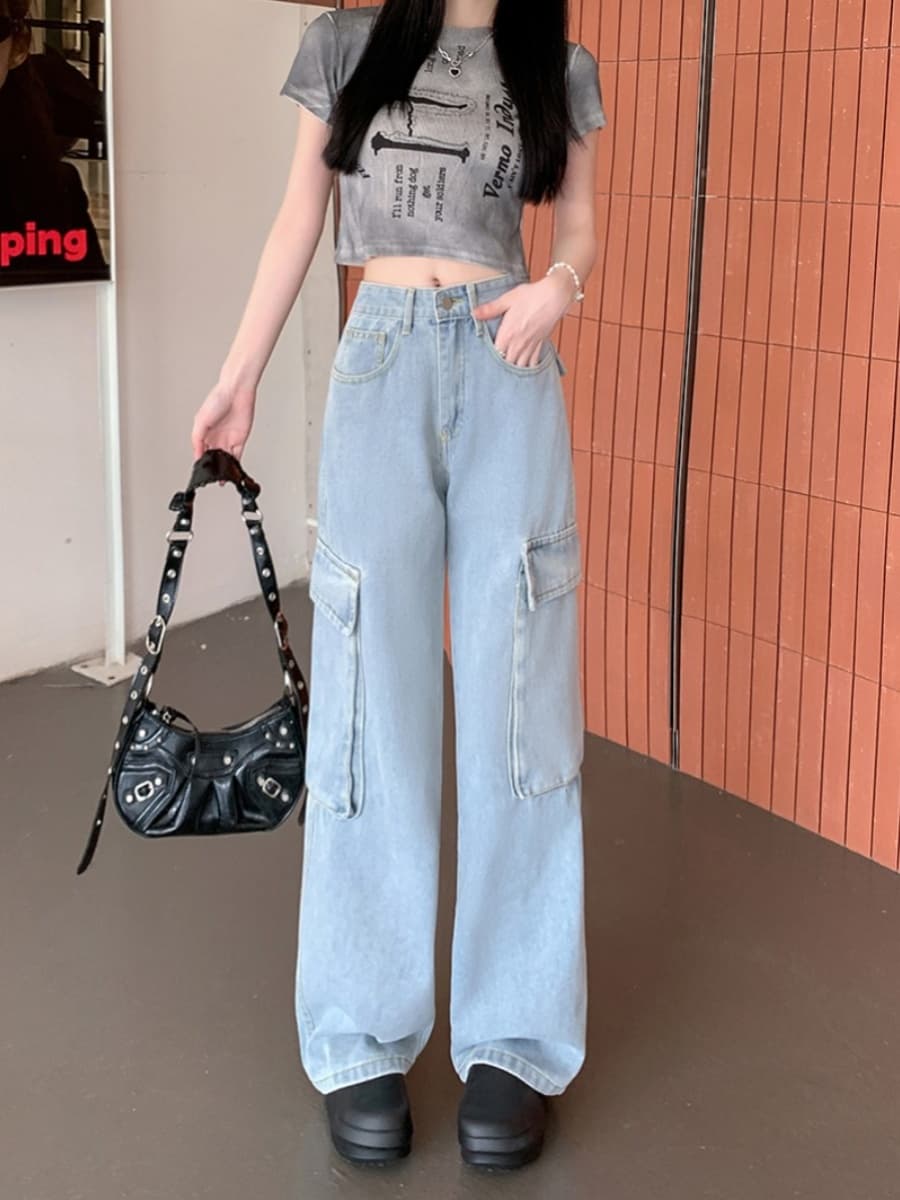 ギャルファッション ジーンズ ゆったりカーゴポケット付き美脚ジーンズ