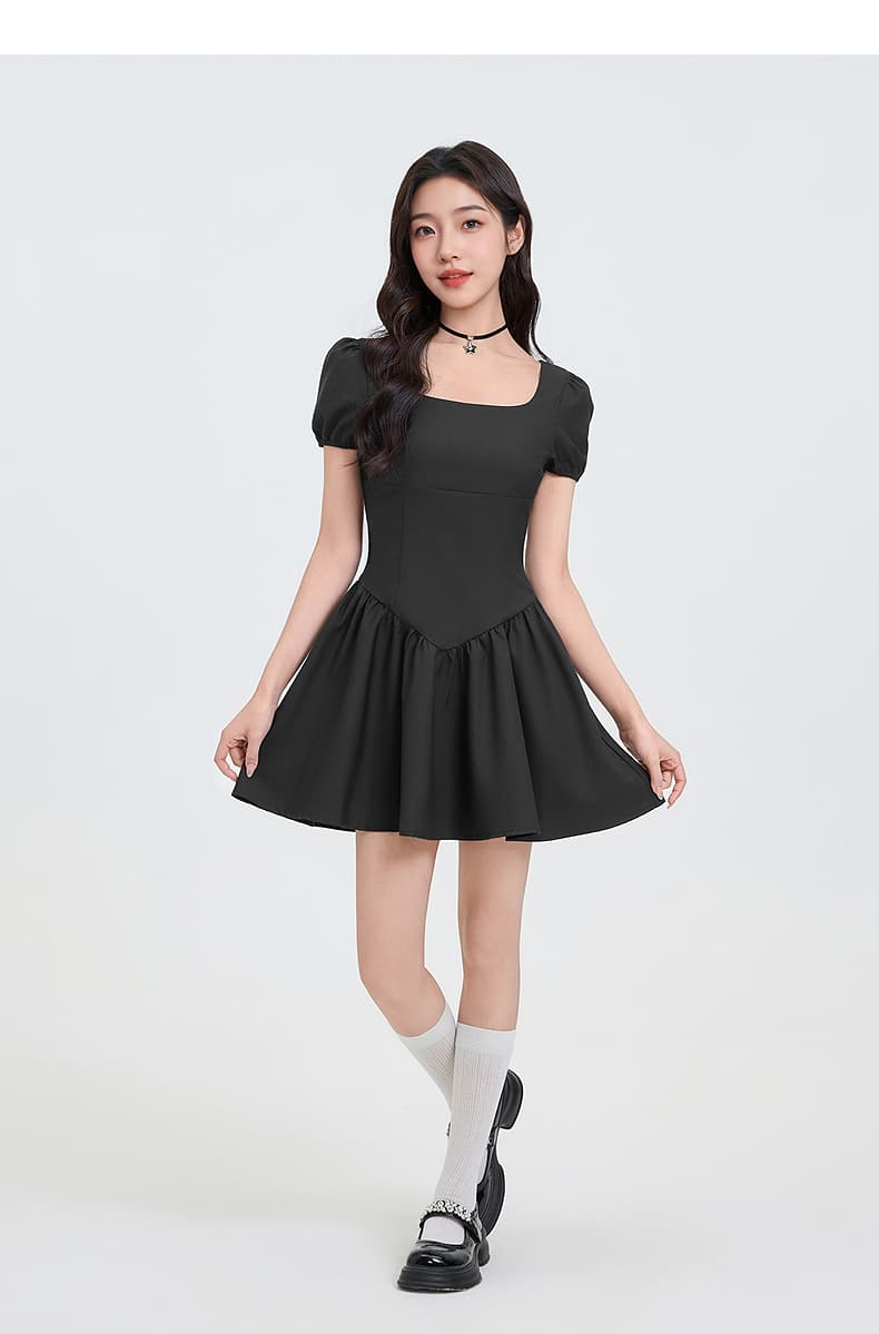 ギャルファッション ワンピース スクエアネック姫袖ミニワンピース